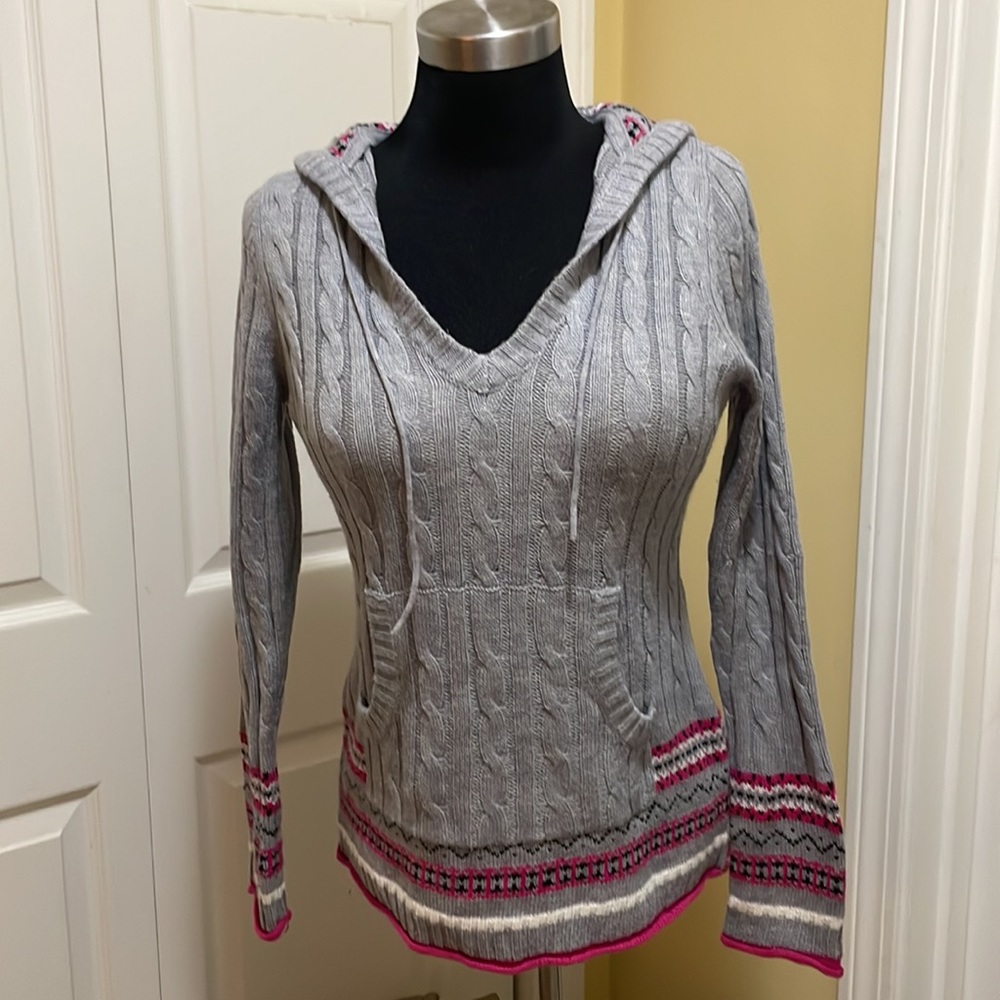 Dress Barn Sweater, size S, Gray and pink, front kangaroo pocket and hood